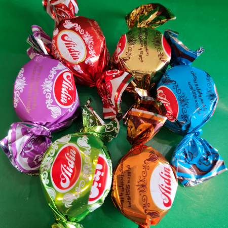 شکلات پشمکی آیدین