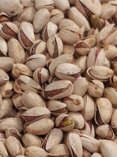 پسته بادامی برشته