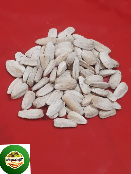 تخمه آفتابگردان سفید