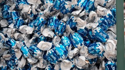 شکلات تافی شیری رویتال