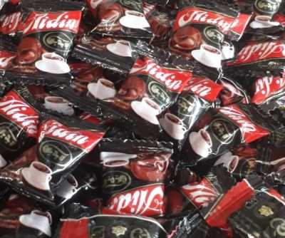 شکلات قهوه مغزدار آیدین