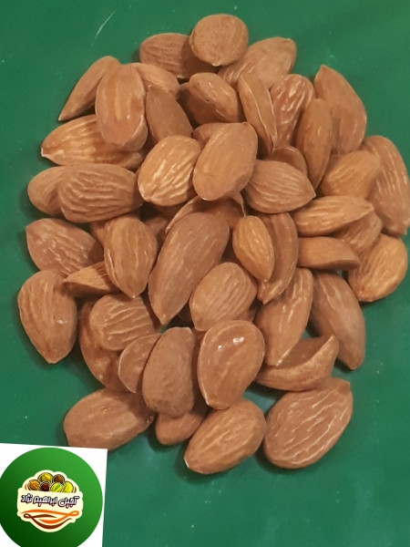 مغزبادام درختی ایرانی خام