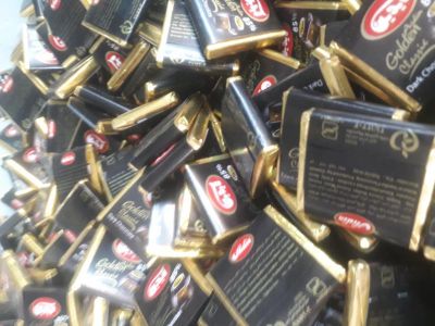 شکلات تلخ ۸۵ درصد - آیدین