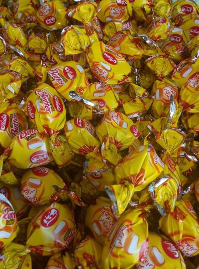 شکلات تافی کره ای آیدین